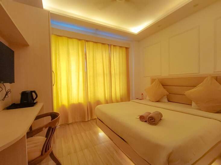 divineyogpeeth gallery