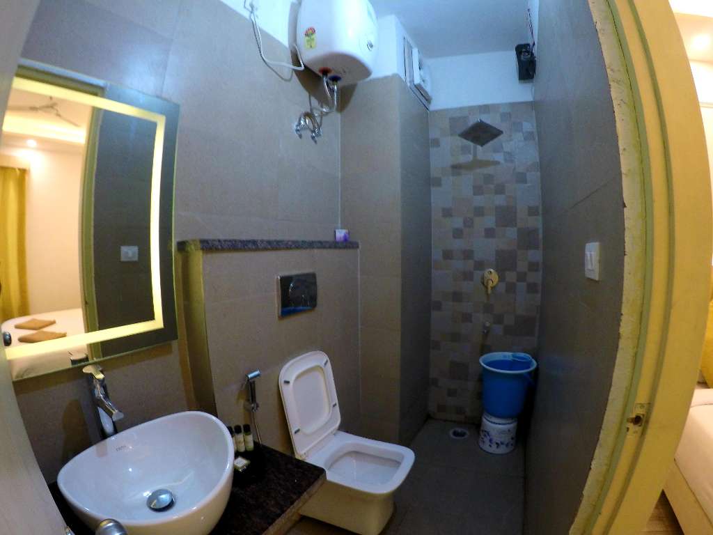 divineyogpeeth gallery