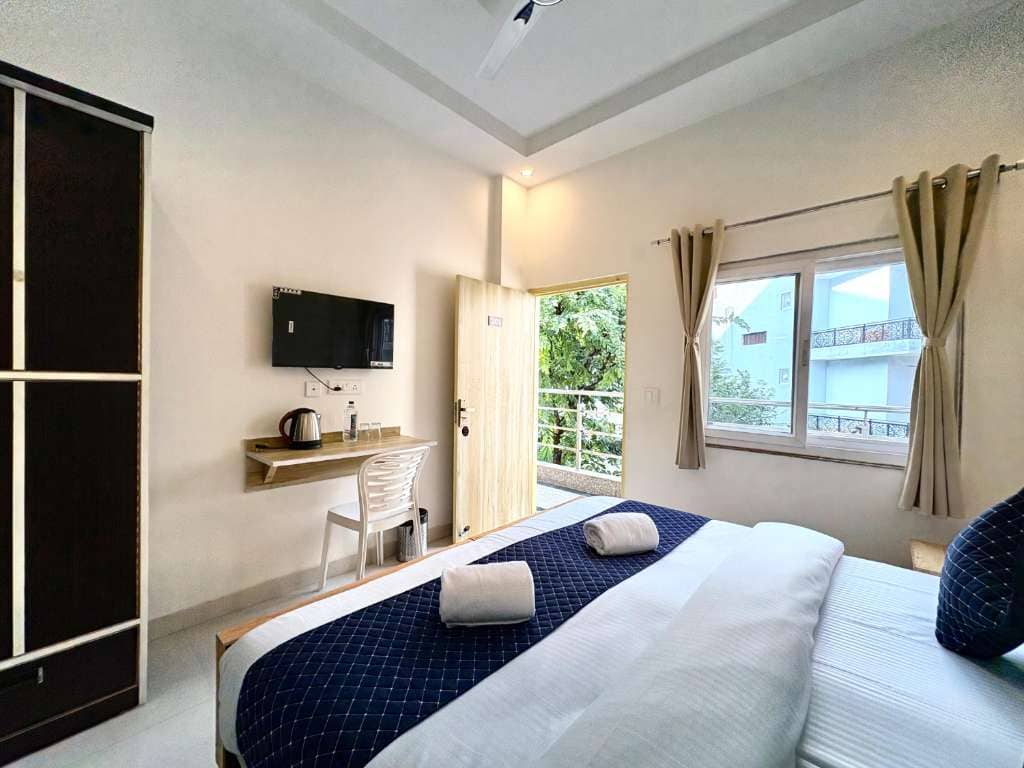 divineyogpeeth gallery