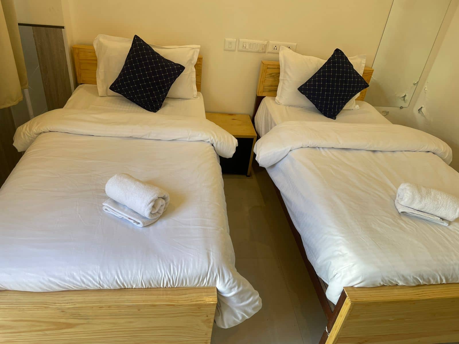 divineyogpeeth gallery